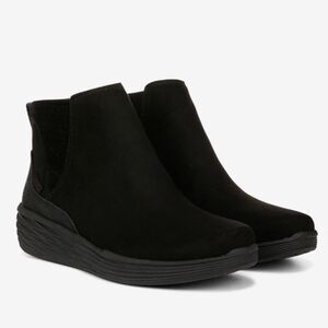 Ryka Noelle Women's Water-Repellent Boots
